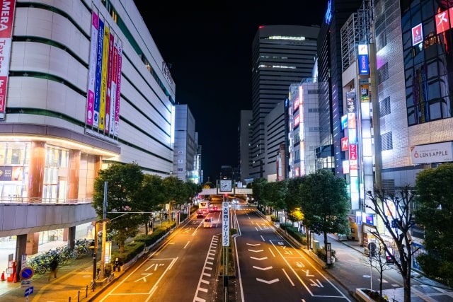 大宮の夜